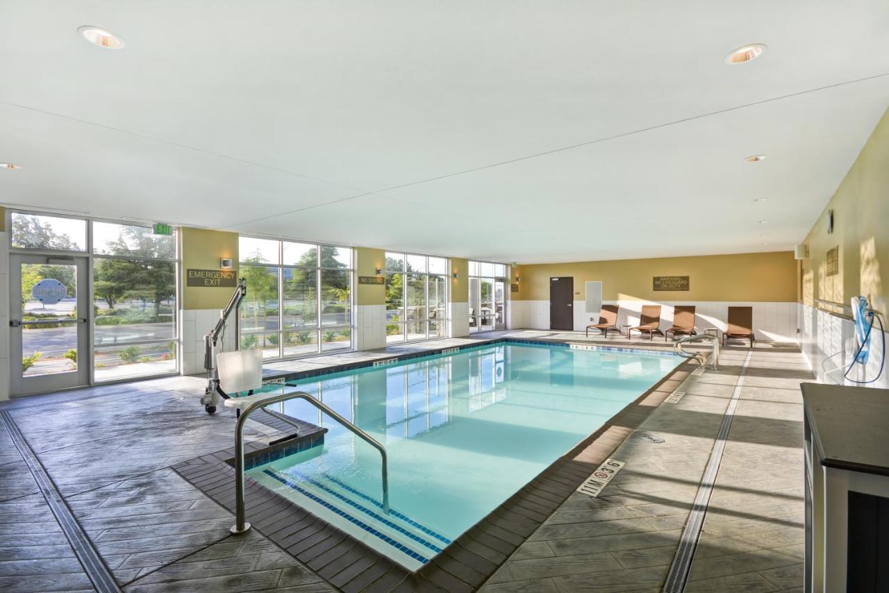 Hyatt Place Fresno Bagian luar foto