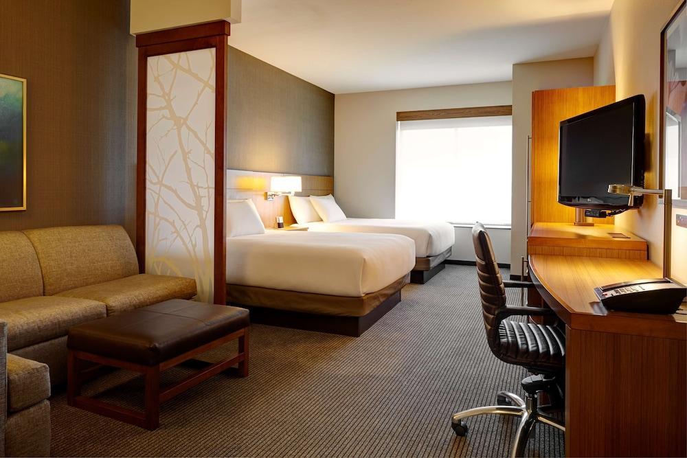 Hyatt Place Fresno Bagian luar foto